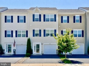 Building Photo - 1066 Wickersham Wy