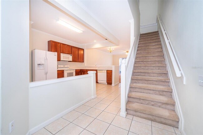 Building Photo - 6104 Twain St