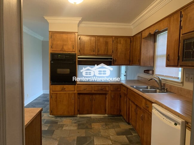 Foto del edificio - 27849 Pinedale Rd