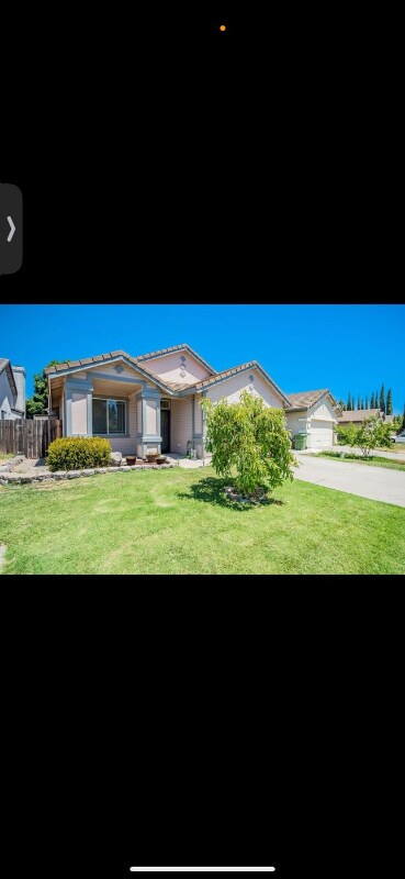Foto principal - 5505 Laguna Crest Way