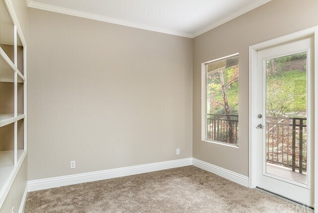 Building Photo - 22681 Oak Grove