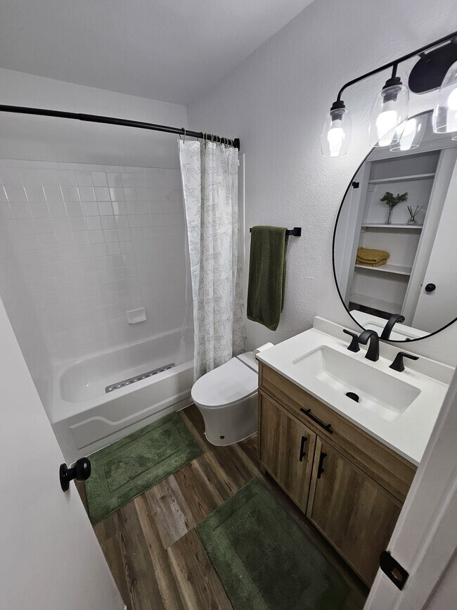 bathroom 1 - 12282 Apricot Dr