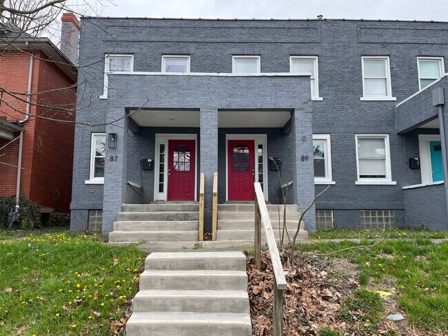 Foto del edificio - 87-97 N. Burgess Avenue
