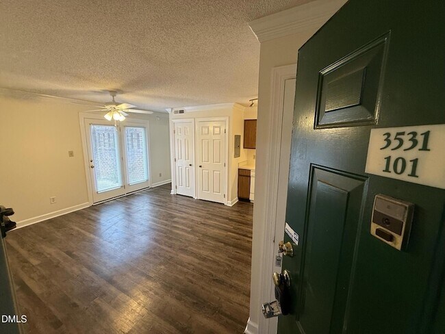 Foto del edificio - 3531 Ivy Commons Dr