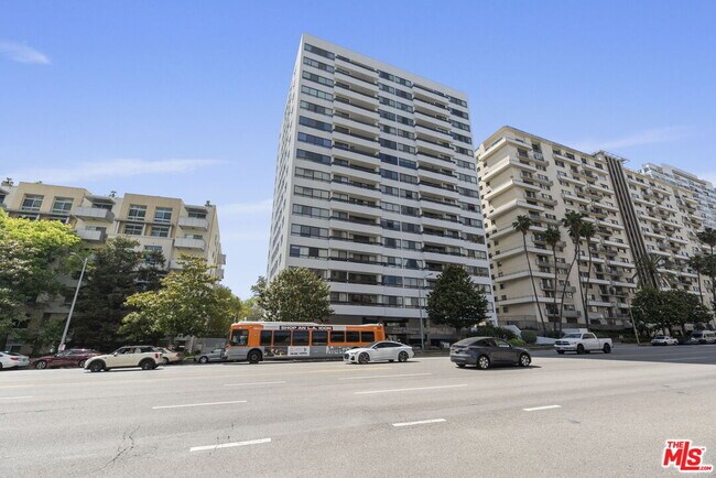 Foto del edificio - 10551 Wilshire Blvd