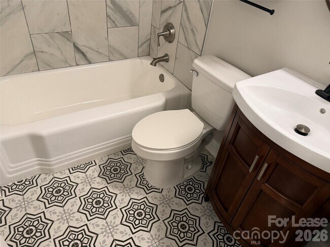 Building Photo - 3801 Sudbury Rd