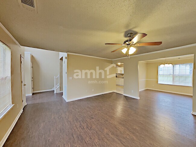 Building Photo - 240 Capeton Court