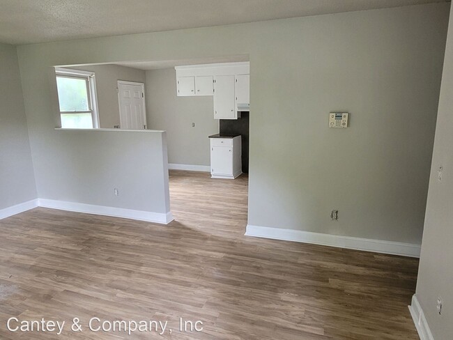 Building Photo - 3 br, 1 bath House - 536 Atterbury Drive