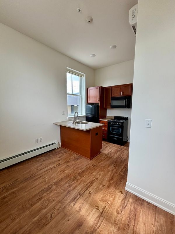Foto principal - 591 Terrace Blvd