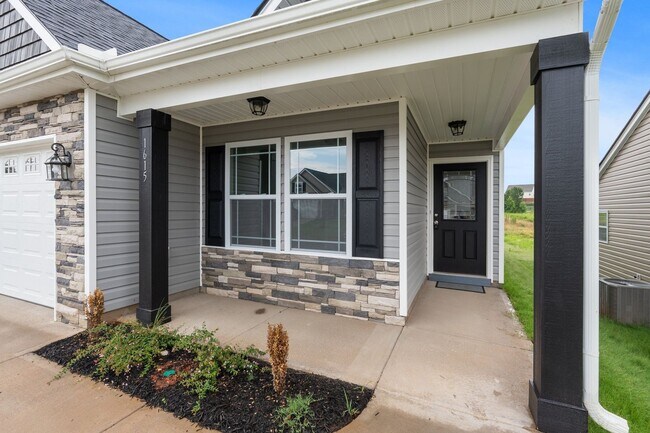 Foto del edificio - Lovely 3 BR, 2.5 BR Home with 2 Car Garage, Boiling Springs