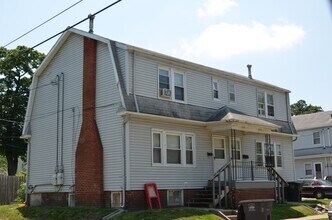 Building Photo - 714 Jefferson Ave