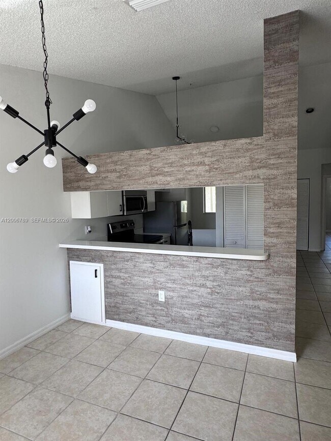 Foto del edificio - 1304 Glenmoor Dr