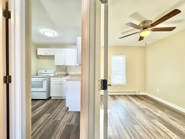 Foto del edificio - 1 Bedroom Convenient to UNC-G