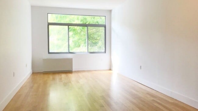 Photo - 836 Bergen St Apartment