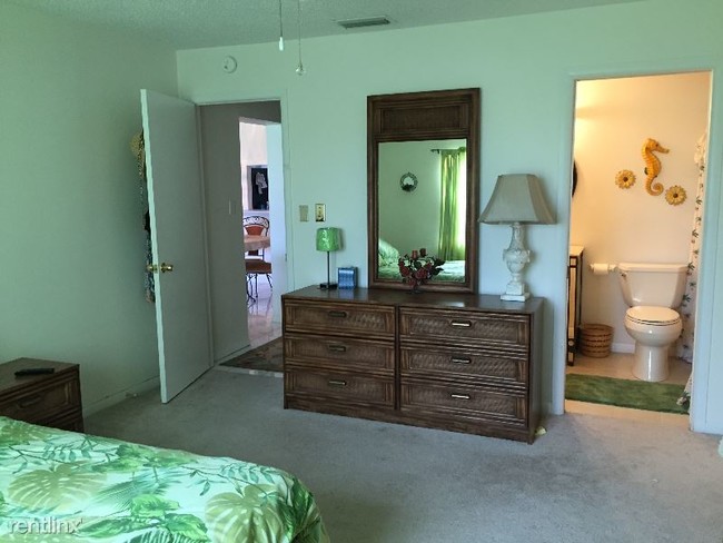 Building Photo - 2 br, 2 bath Condo - 1830 brantley road