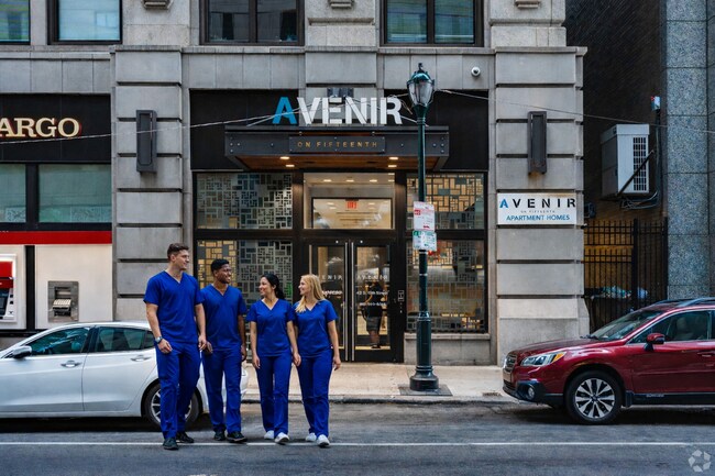 Futuro Exterior - Avenir