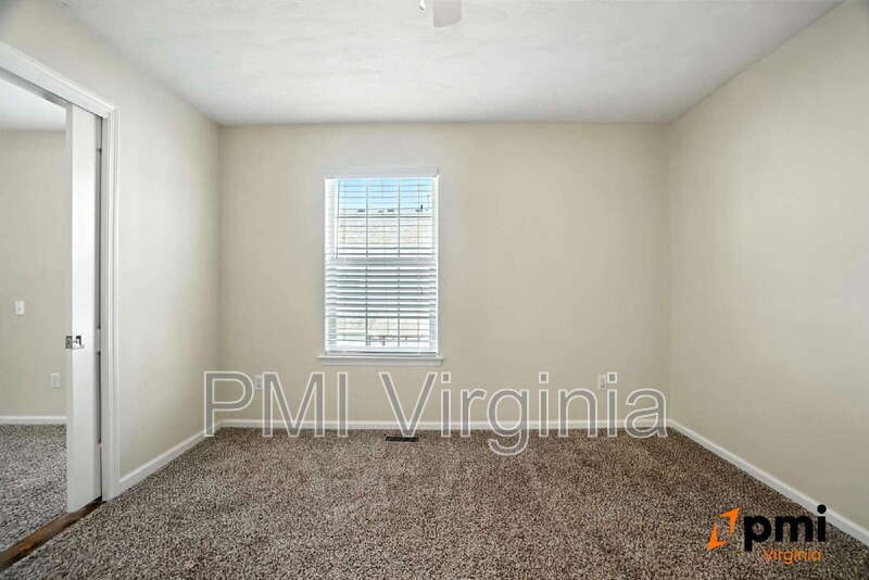 Primary Photo - 159 Stoney Ridge Ave