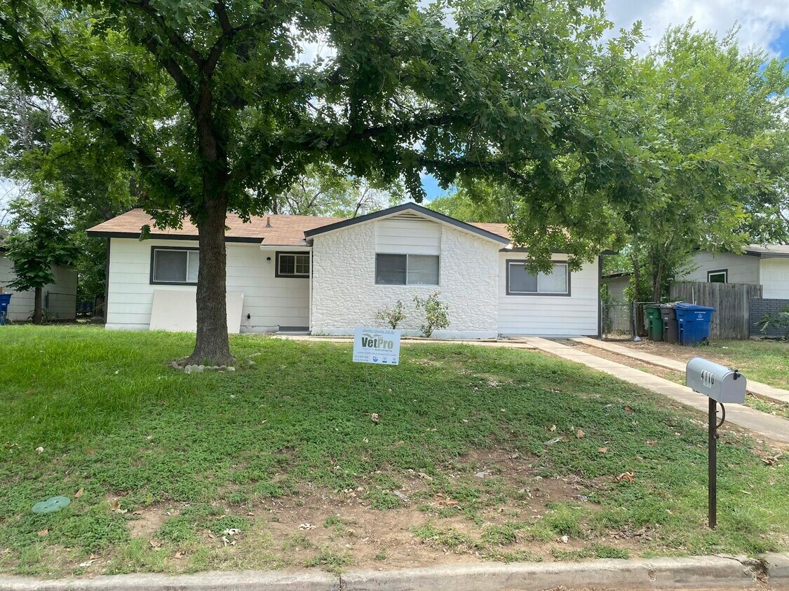 Foto principal - 4110 Tropical Dr