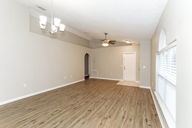 Building Photo - 6204 Gassino Pl