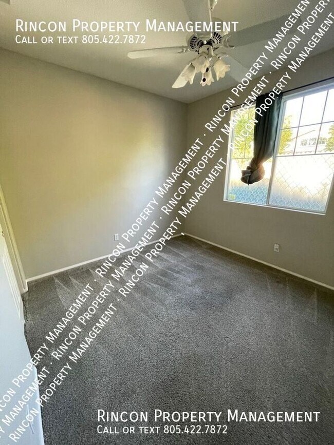 Building Photo - 359 Ford Ave