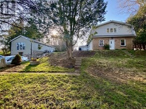 Building Photo - 45 Wellington Rd 124
