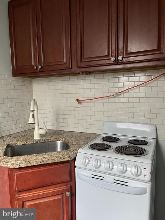 Foto del edificio - 425 N 41st St