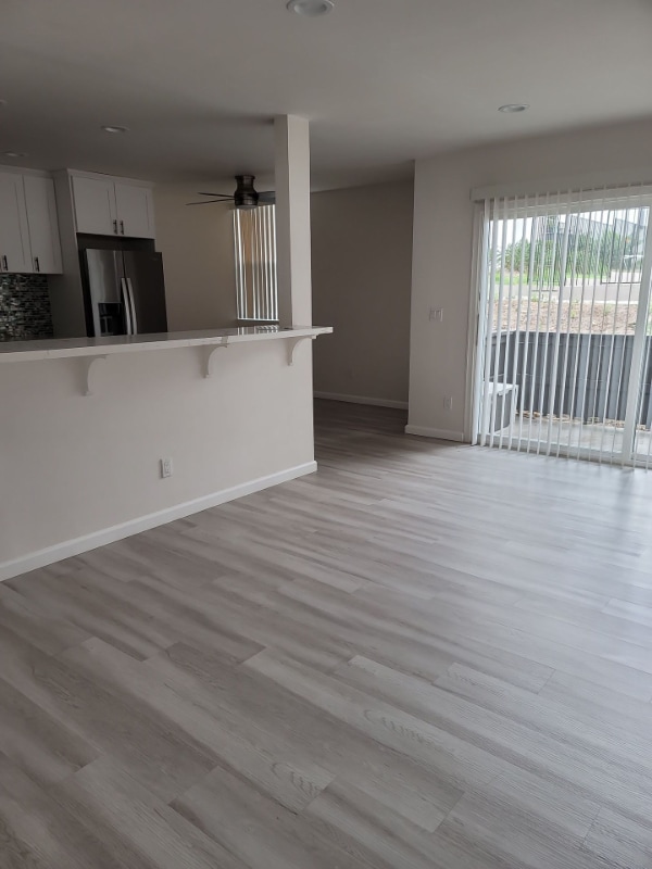 Foto del edificio - 7025 Waite Dr