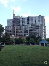 Building Photo - 1530 S State St