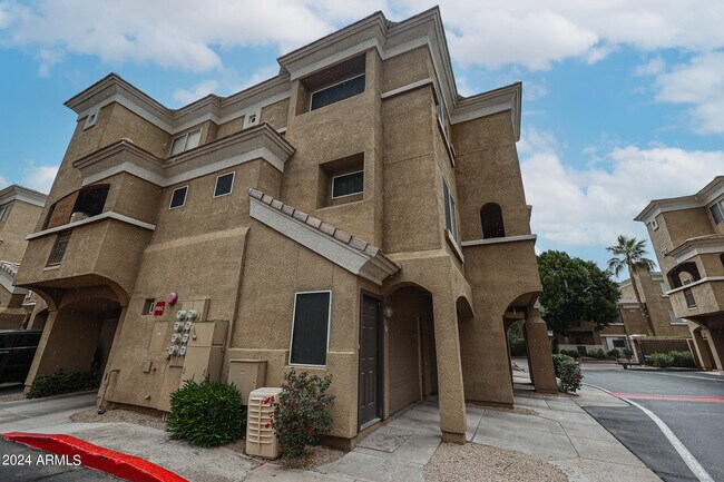 Foto del edificio - 4644 N 22nd St