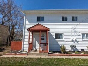 Building Photo - 32055 Cheboygan Ct