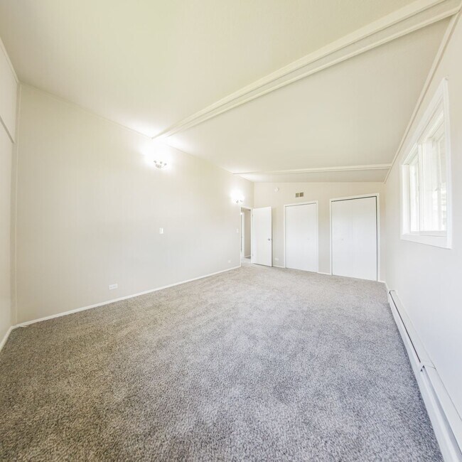 Building Photo - Beautiful 3 bedroom 1.5 bath home