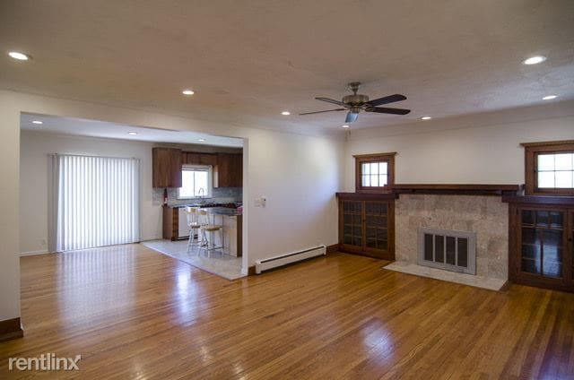 Building Photo - 3 br, 2 bath House - 3200 Crooks Rd Crooks