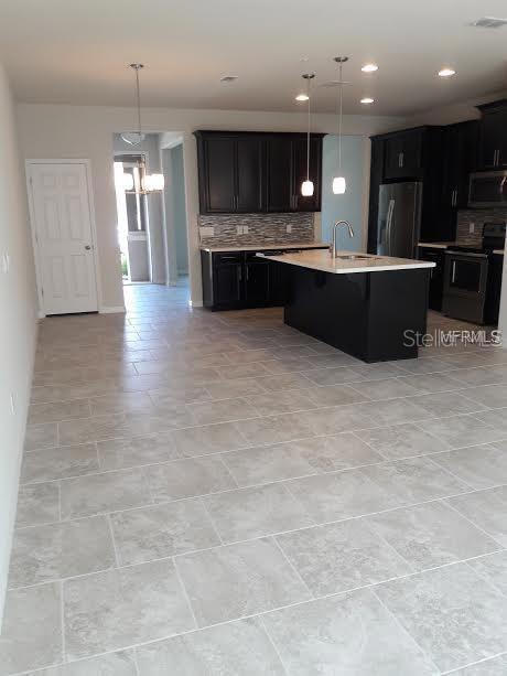 Foto del edificio - 8522 Vedder Ln