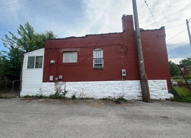 Foto del edificio - 2810 Norwood Ave