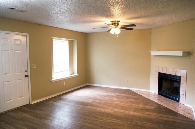 Building Photo - 4651 W Franciscan Trail
