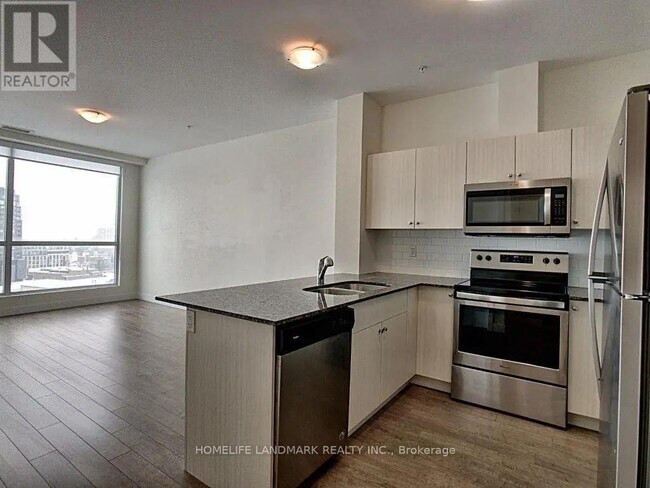 Photo du bâtiment - 100 Garment St