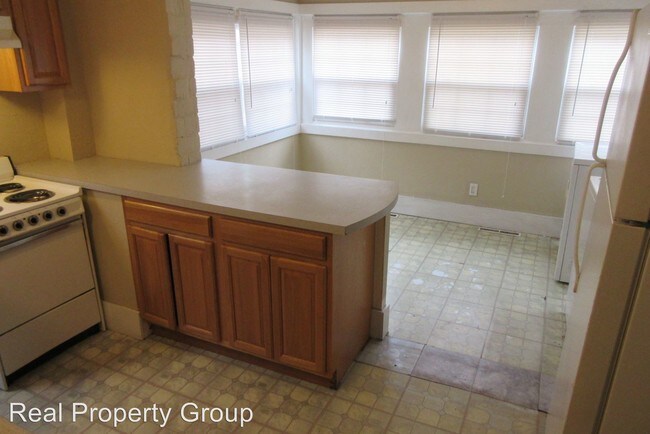 Foto del edificio - 1504 Rosemary Ln