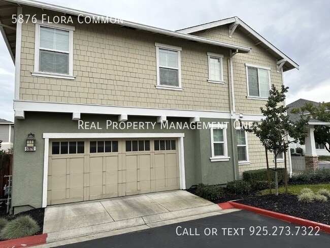 Building Photo - 5876 Flora Common