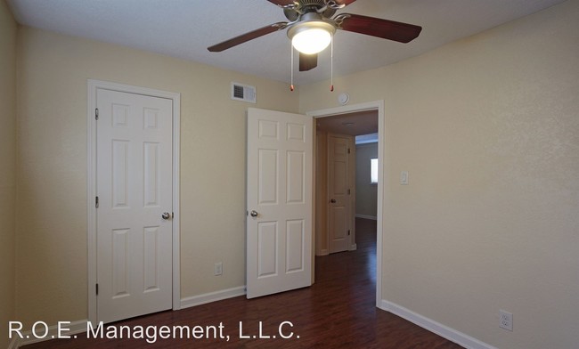 Building Photo - 3200 N Macgregor Way