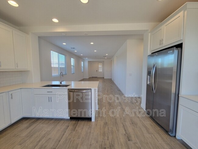 Foto del edificio - 4435 N 94th Dr