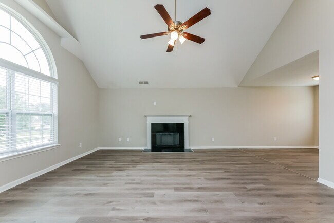 Foto del edificio - 5376 Sand Bar Ln