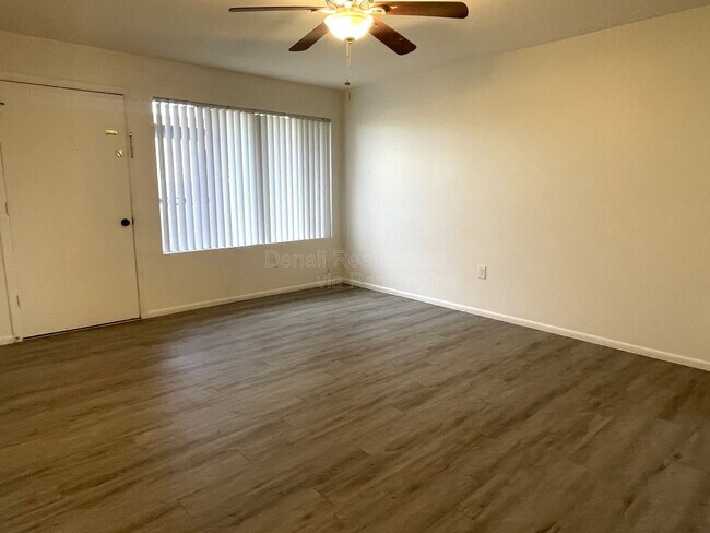 Foto del edificio - 4719 N 15th Ave