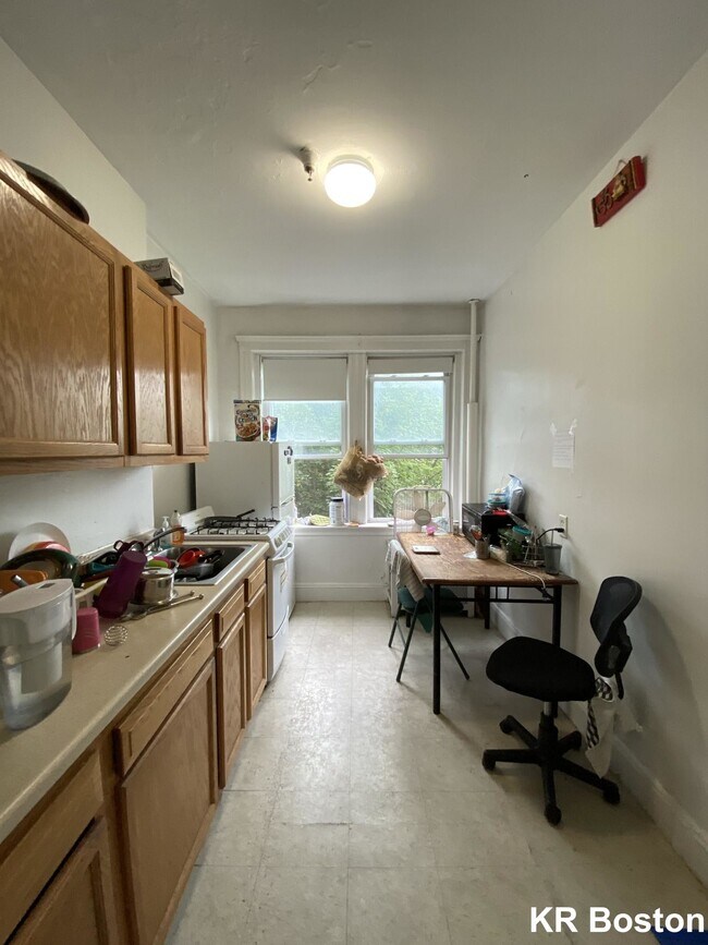 Foto del edificio - 1673 Commonwealth Ave