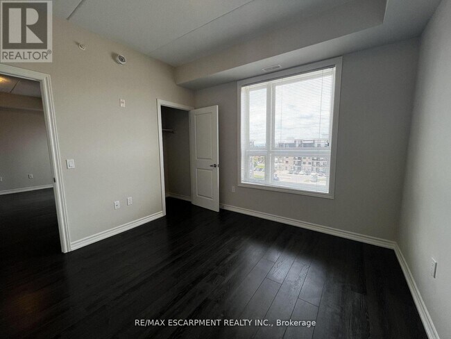 Photo du bâtiment - 640 Sauve St