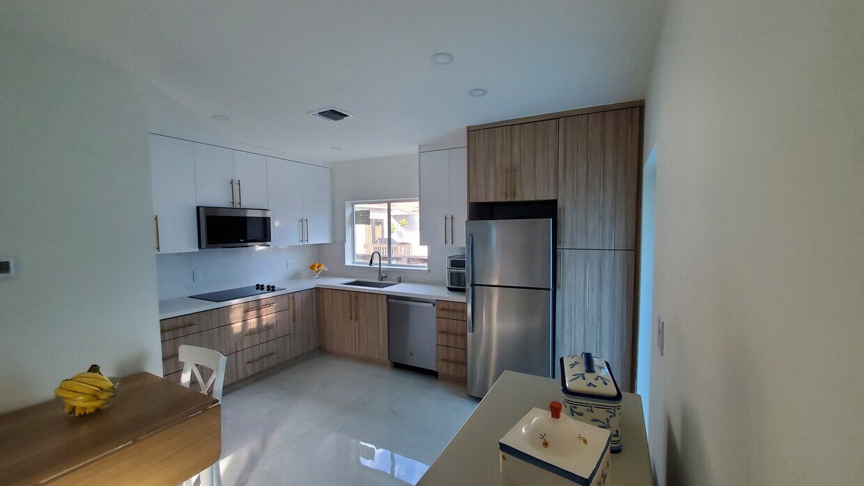 Primary Photo - 1361 SW 58th Ave