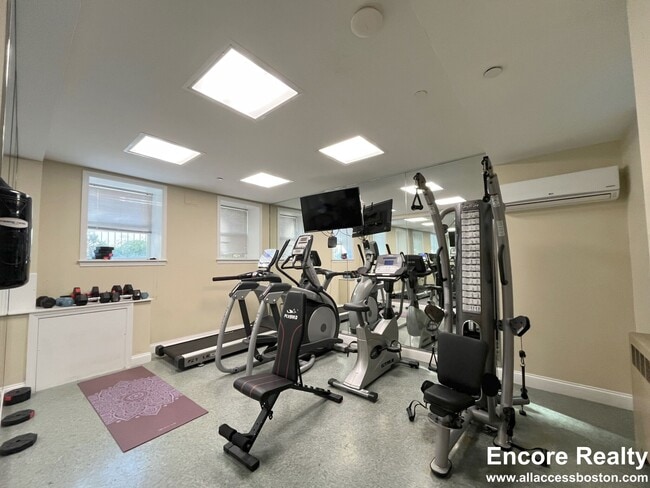 Building Photo - 1 Chauncy St