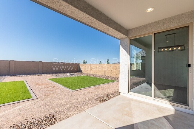Building Photo - 695 W Wind Cave Dr