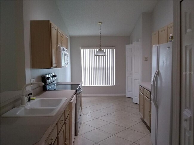Foto del edificio - 3801 Heritage Oaks Ct