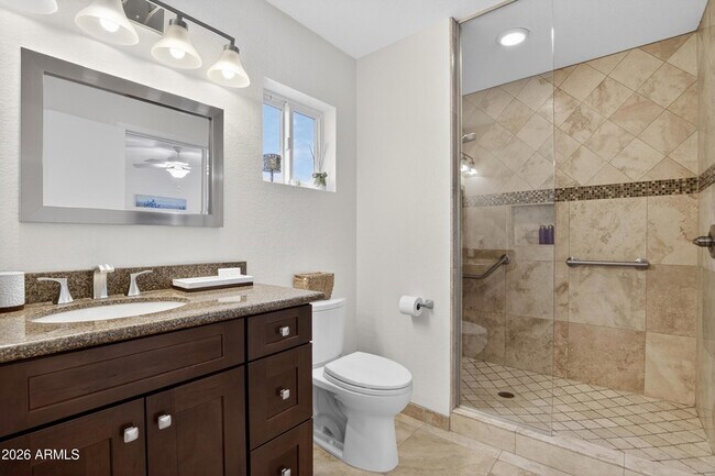 Foto del edificio - 1128 E Rowlands Ln