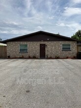 Building Photo - 3662 141st Pl N
